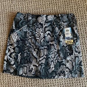 JAMIE SADOCK NWT / Golf Skirt size 10